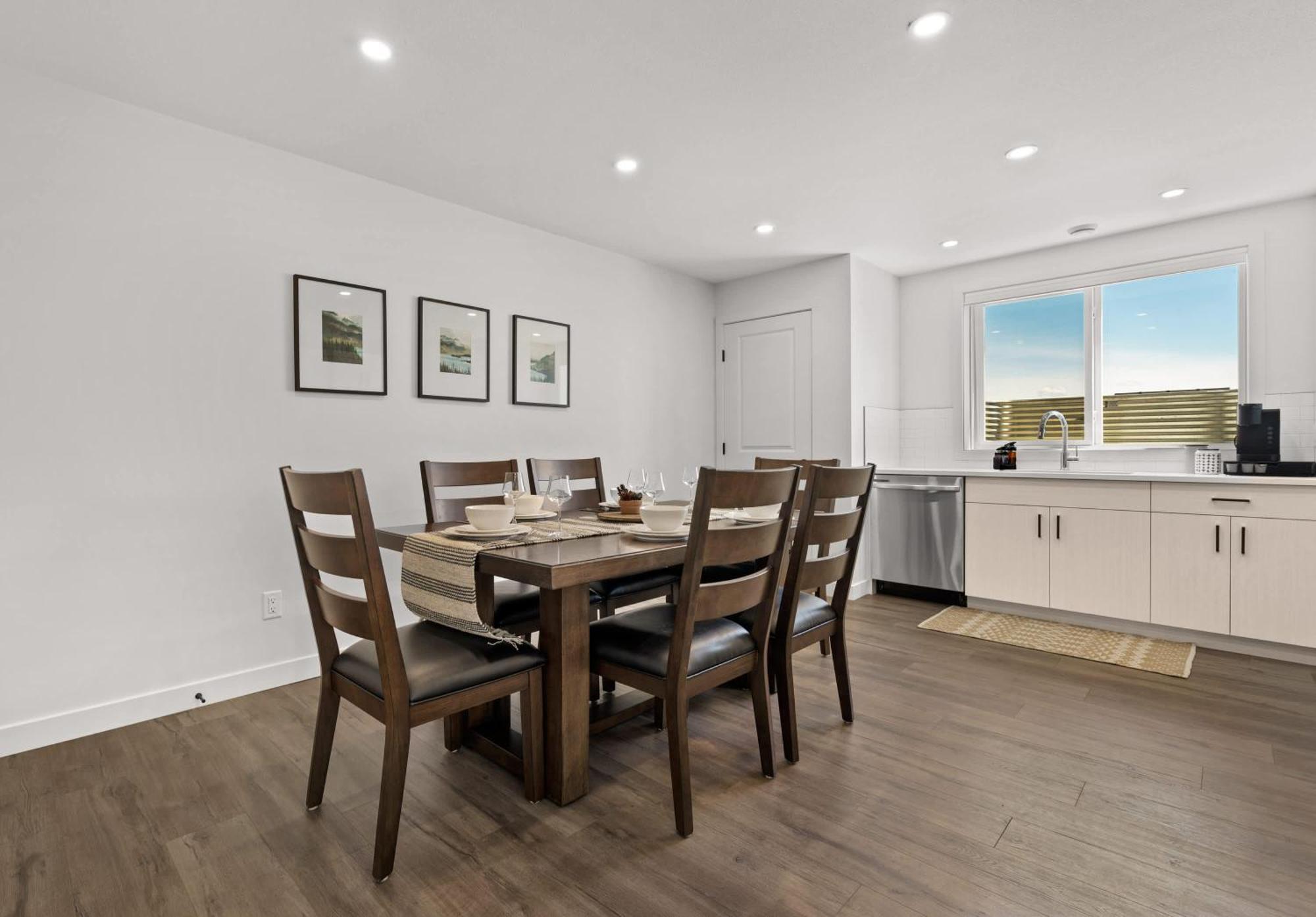 Vila Livingston Way I Sleep 6 I Netflix I Kitchen I Tv Pincher Creek Exteriér fotografie